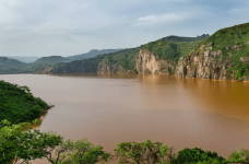 El lago Nyos de Camerún.png